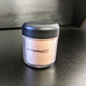 MAC Fairylite Pigment